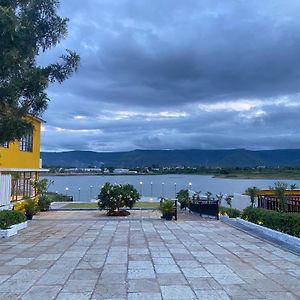 Arc Resort, Shirwal